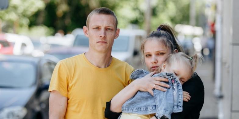 Дружина збитого нацгвардійця відмовилась від грошей, які їй надіслала родина судді Тандира
