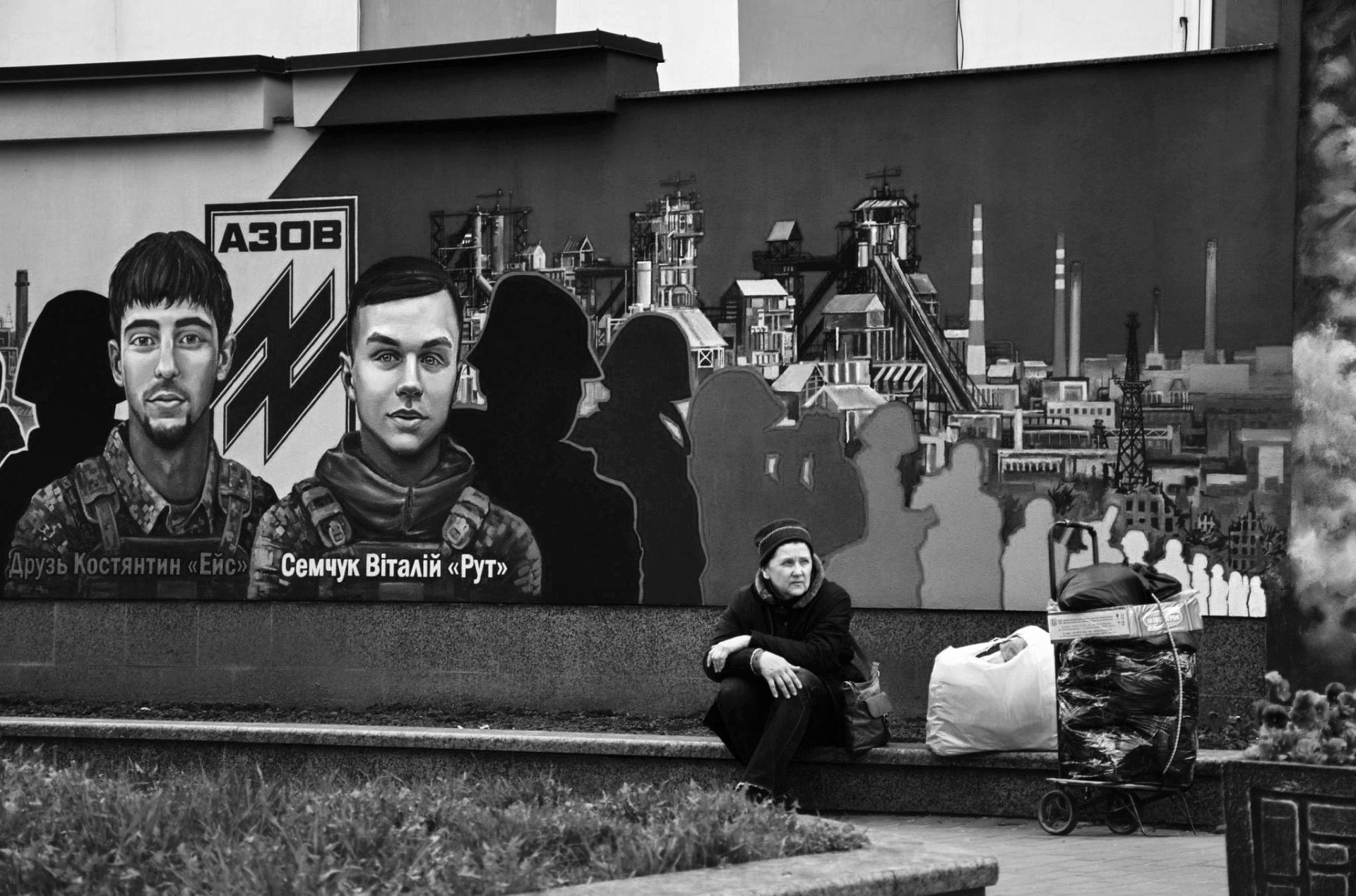 Фотографувати та вигравати призи закликають рівнян