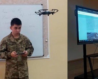 Керувати дронами вчитимуть школярів Рівненщини