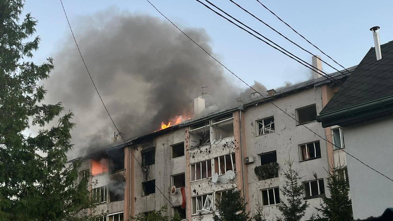 У Львові є влучання в житлові будинки, є постраждалі