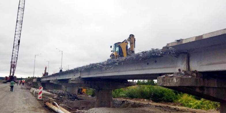 Повне перекриття монтажного мосту через р. Случ в Сарнах