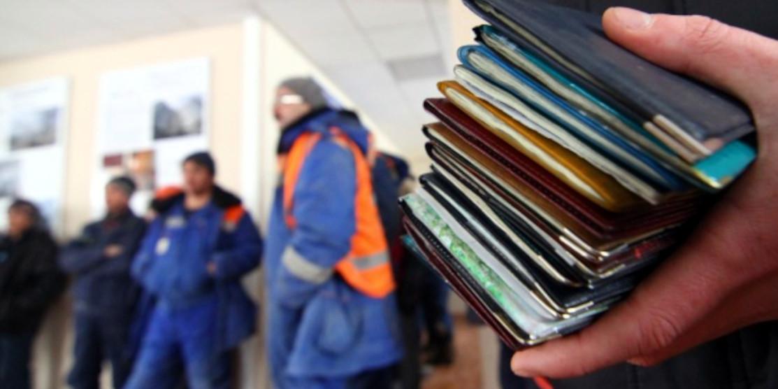 Через нелегальних працівників, бюджет втрачає по 100 млрд гривень в рік