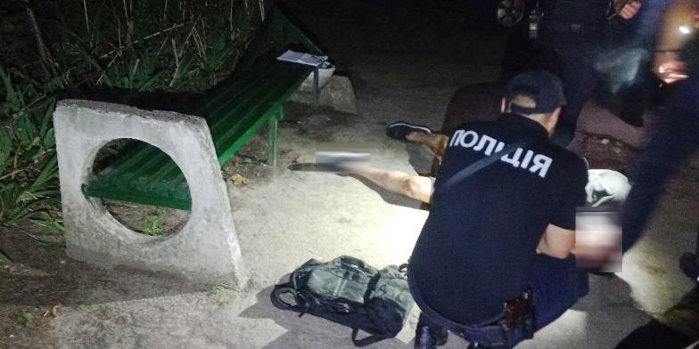 У Рівному підозрюваного у завданому ножовому пораненні взяли під варту У Рівному підозрюваного у завданому ножовому пораненні взяли під варту