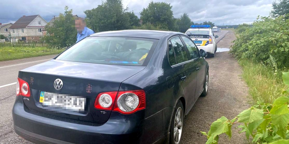 Нетверезий водій намагався відкупитися від адмінвідповідальності