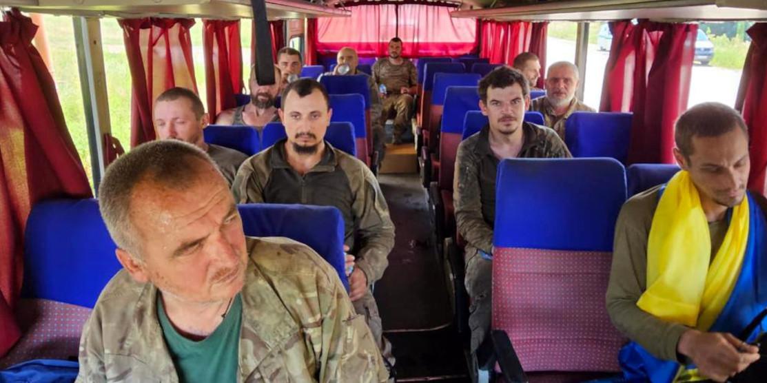 Сьогодні повернули додому з полону ще 22 українських воїнів (відео)