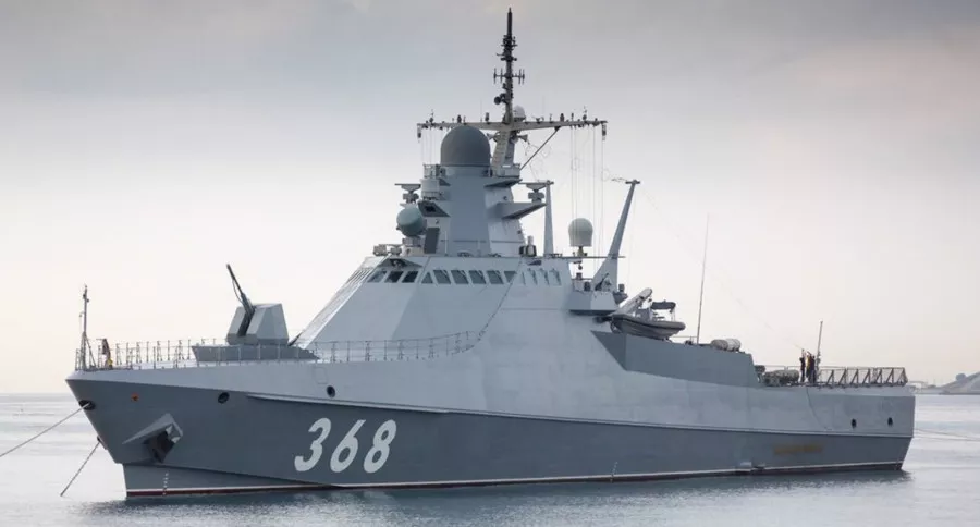 У росії заявили про атаку морськими дронами на російські кораблі