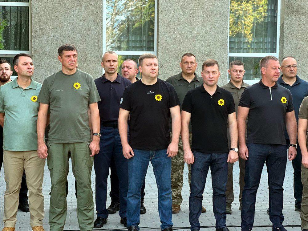 Представники влади.