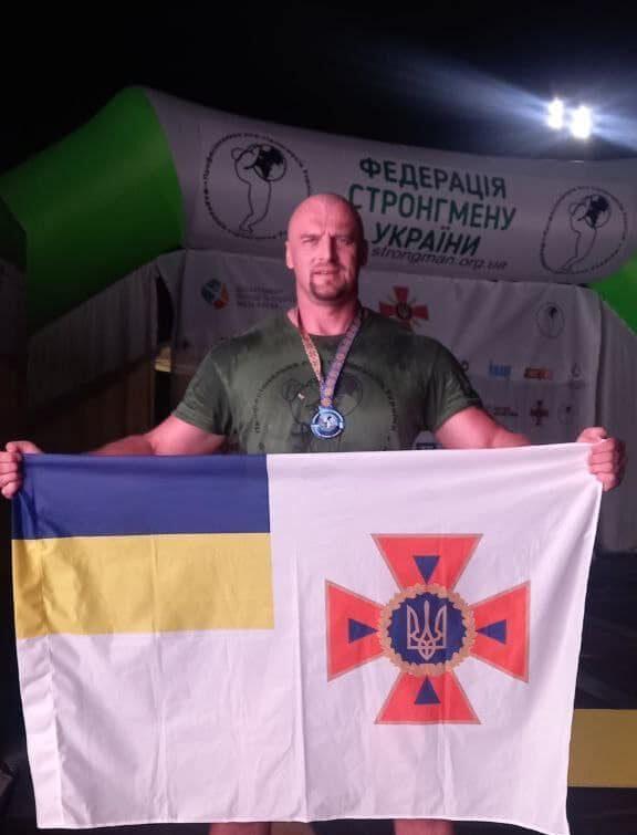 Рятувальник з Рівненщини виборов срібло на Чемпіонаті України зі стронгмену