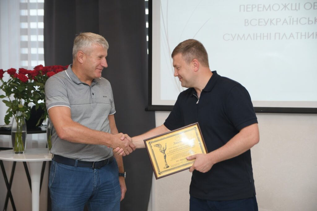 Na-Rivnenshchyni-vidznachyly-naykrashchykh-platnykiv-podatkiv1