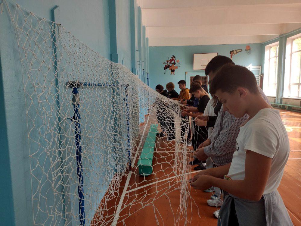 Плетіння сіток.