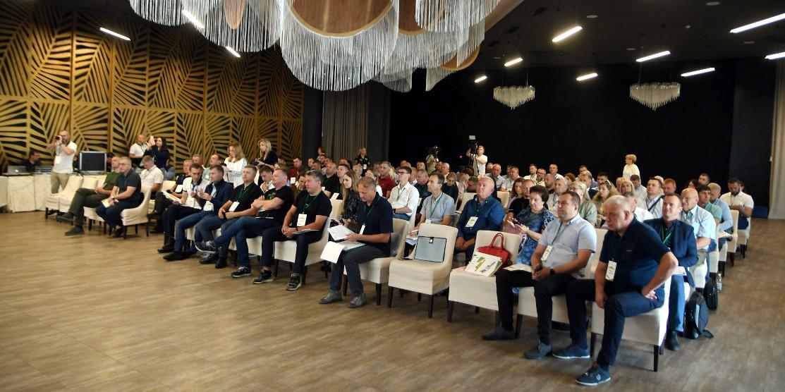 На Рівненщині розпочався міжрегіональний аграрний форум «Ферми Перемоги»