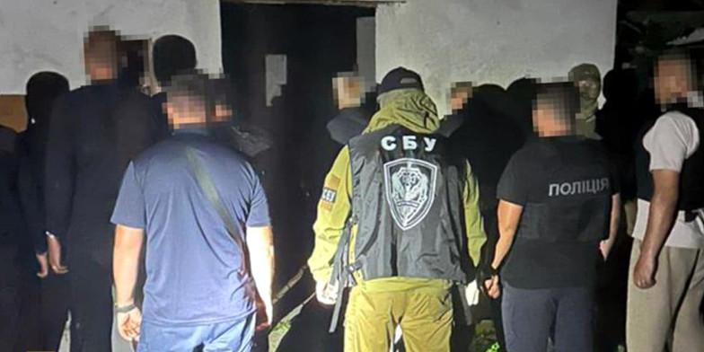 СБУ викрила нові «схеми для ухилянтів»: серед затриманих – очільниця приватного університету в Рівному