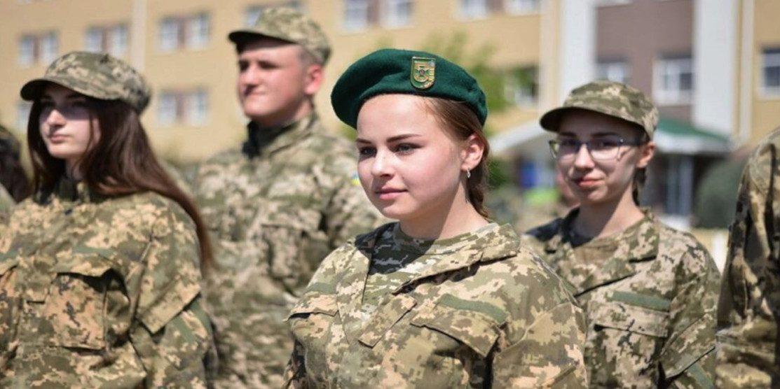 Молодь на уроках безпеки.