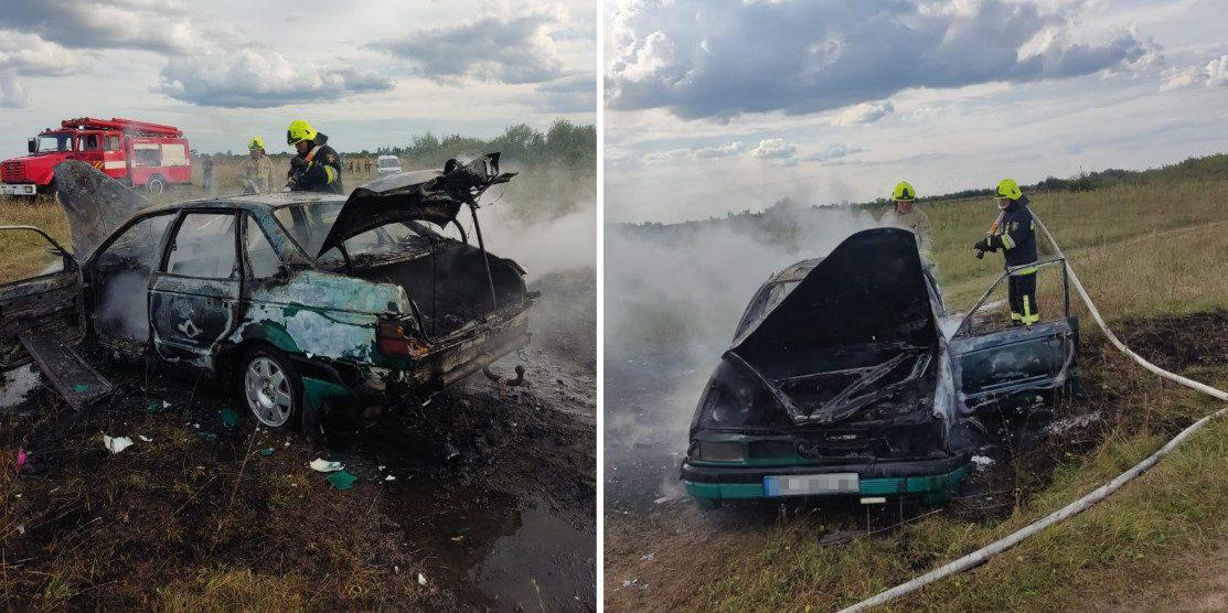 В селі на Рівненщині рятувальники погасили палаючий автомобіль