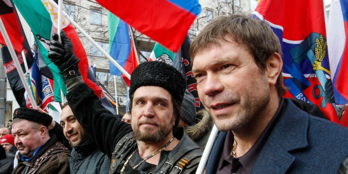 Олег Царьов.