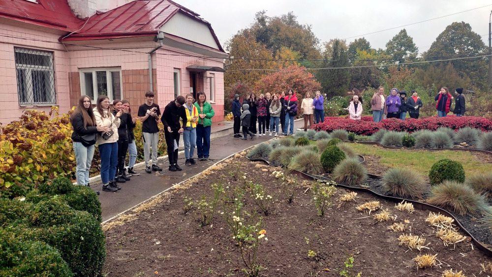 ihra_Parostok_Stancija_Naturalistiv_Rivne_06