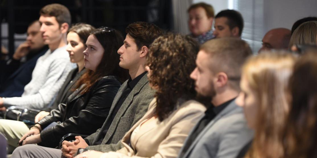 Рівне розвиватиме й активно впроваджуватиме молодіжні проєкти й програми: Віктор Шакирзян Під час зустрічі.