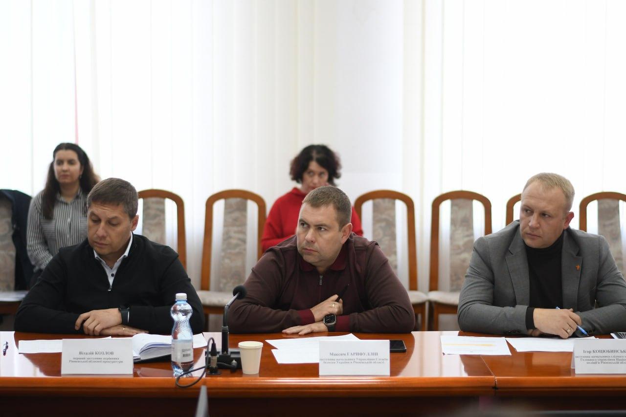 робоча група з питань протидії корупції