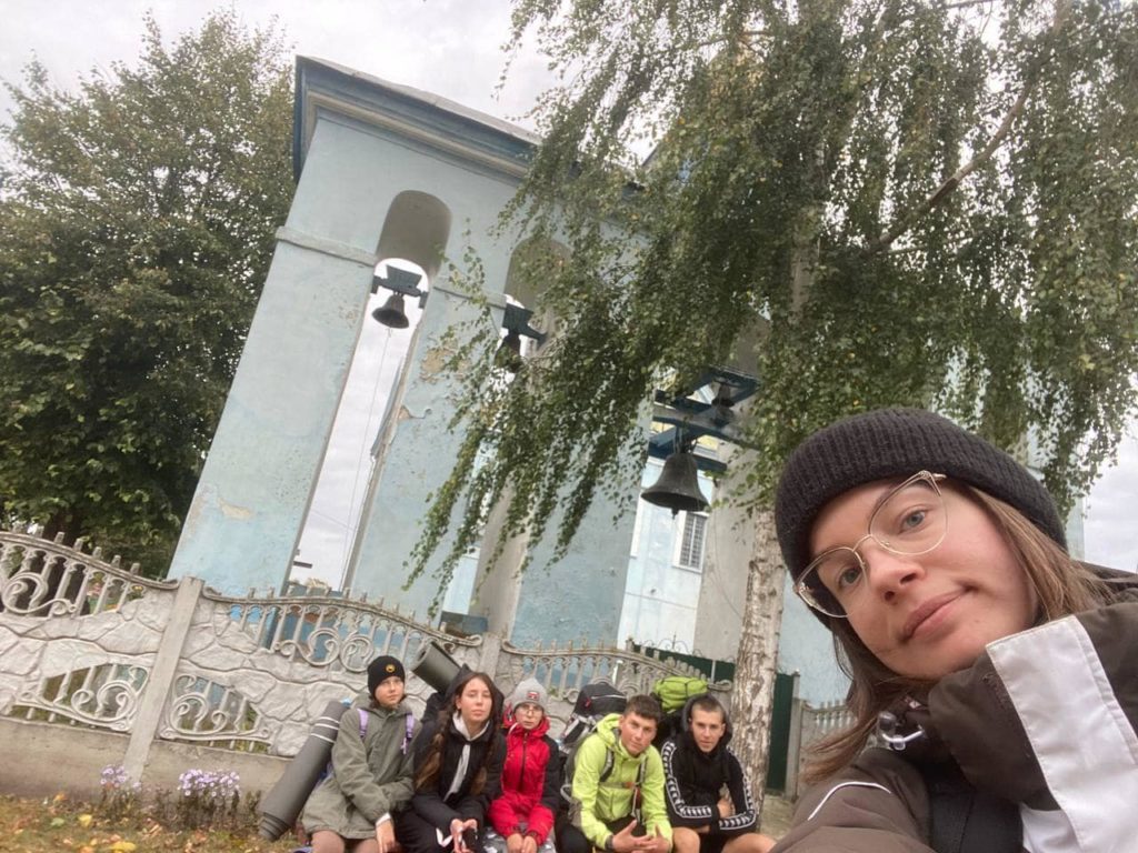 Пластуни мандрують