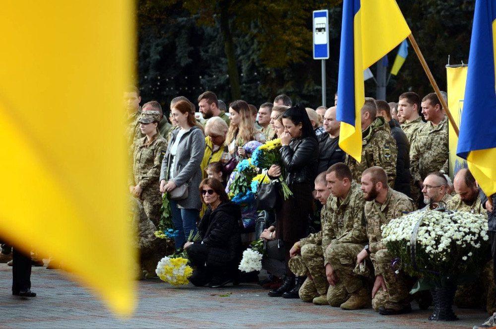 Похорон полковника Володимира Целуйка та старшого солдата Олександра Кириченка.