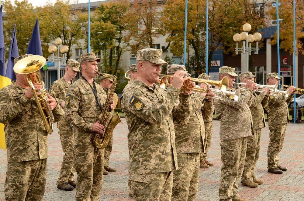 Похорон полковника Володимира Целуйка та старшого солдата Олександра Кириченка.