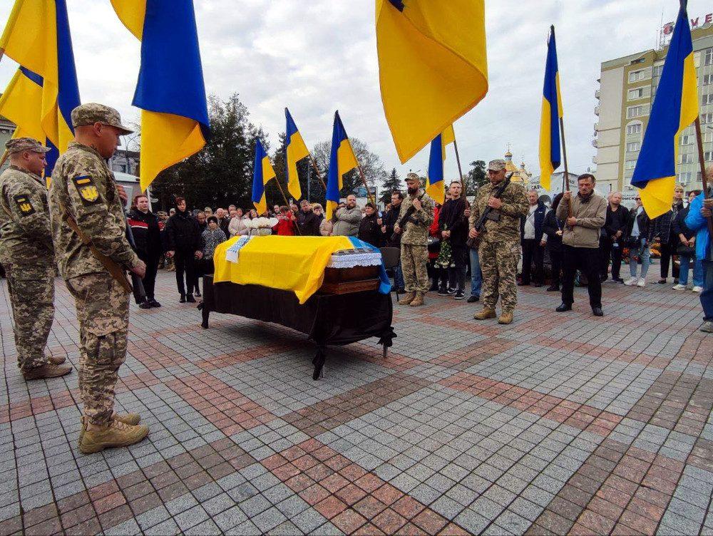 Похорон Івана Довбенка.