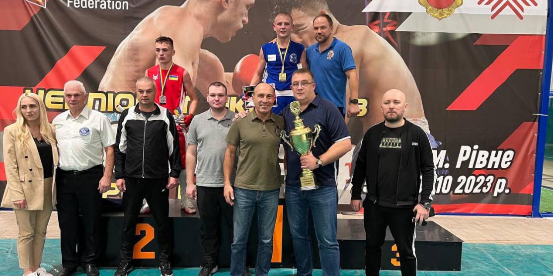 На Чемпіонаті України з боксу.