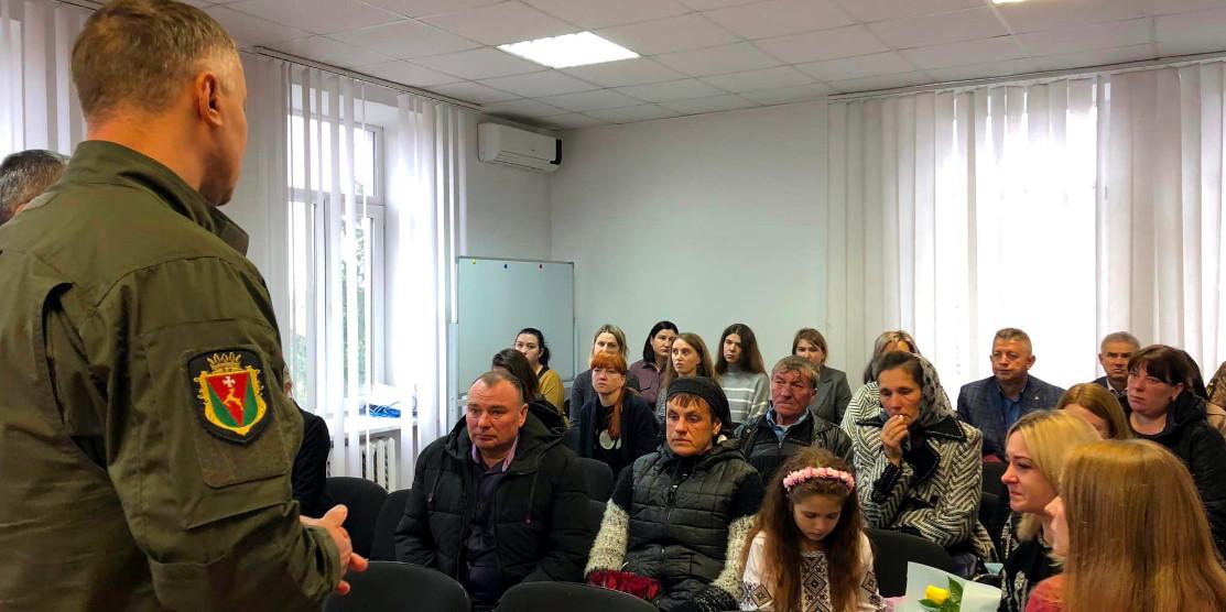 На передачі орденів.