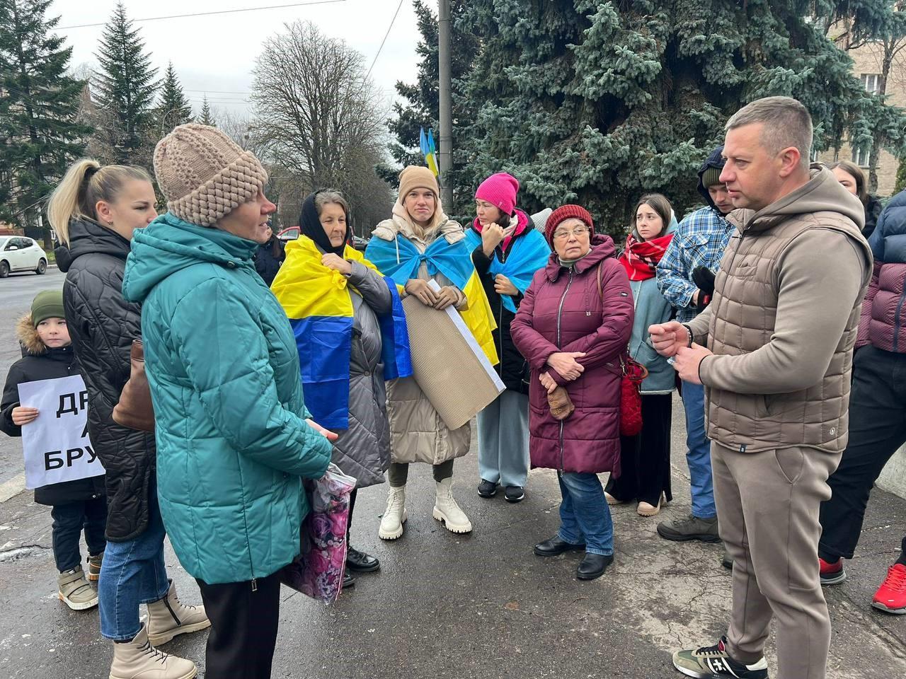 Бюджет Рівного на 2024 рік буде орієнтований насамперед на підтримку ЗСУ