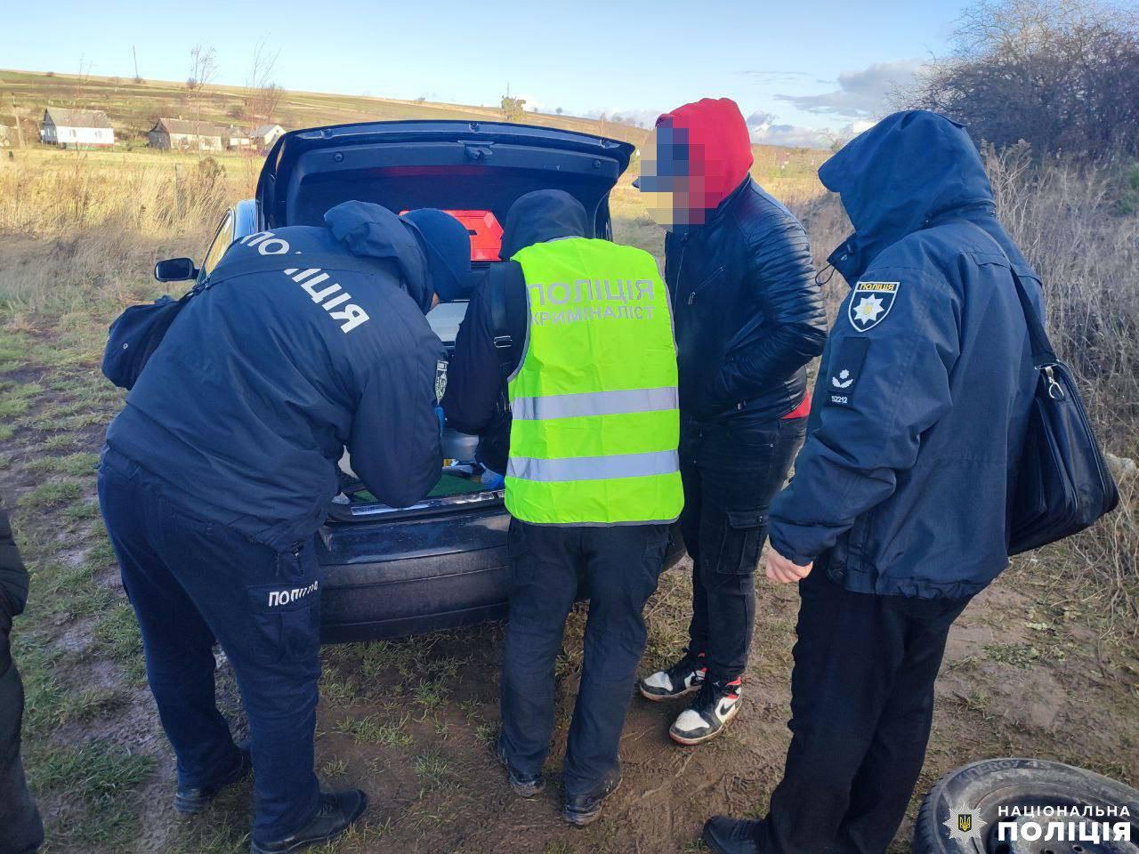 На Рівненщині поліцейські затримали закладчика