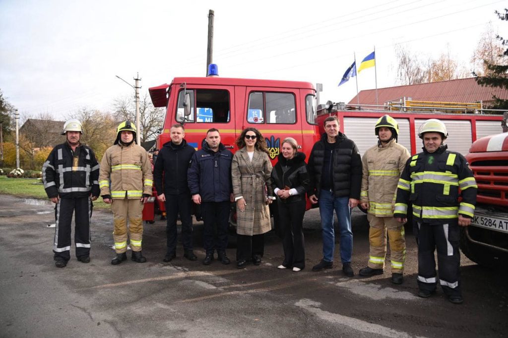 Отримання пожежного авто.