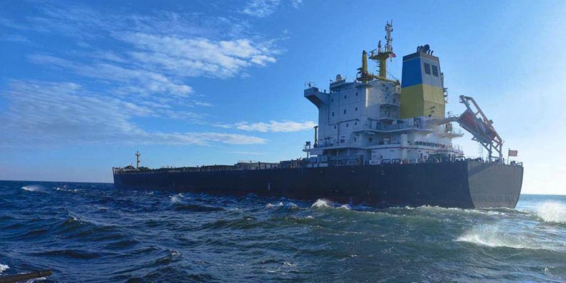 Судно в морі.