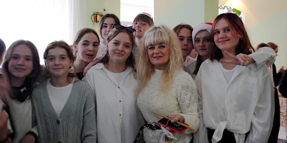 На ярмарку.