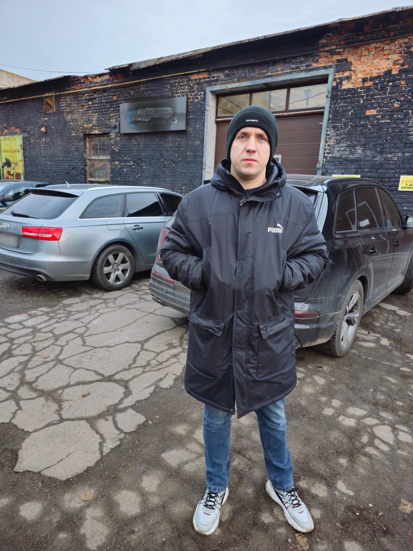 Рівнянин відкрив СТО та допомагає військовим 