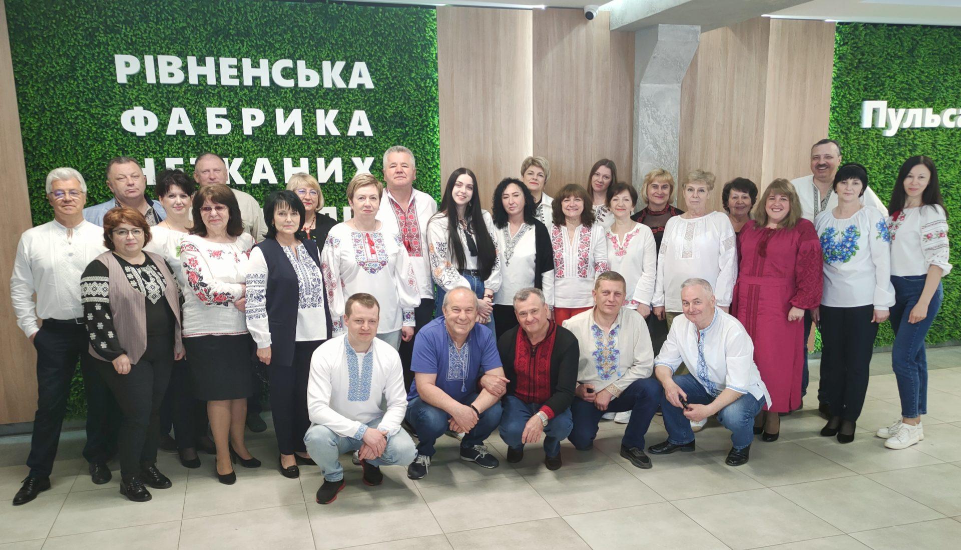 На рівненській фабриці працюють за себе і за тих, хто на фронті