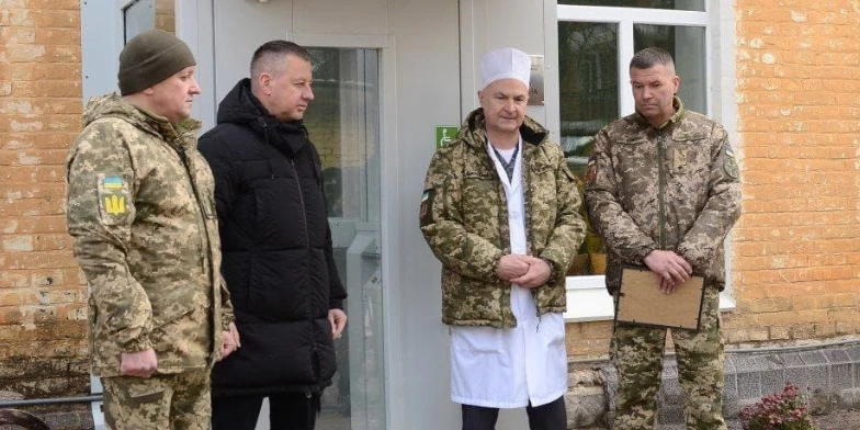 Віктор Шакирзян у військовому госпіталі.