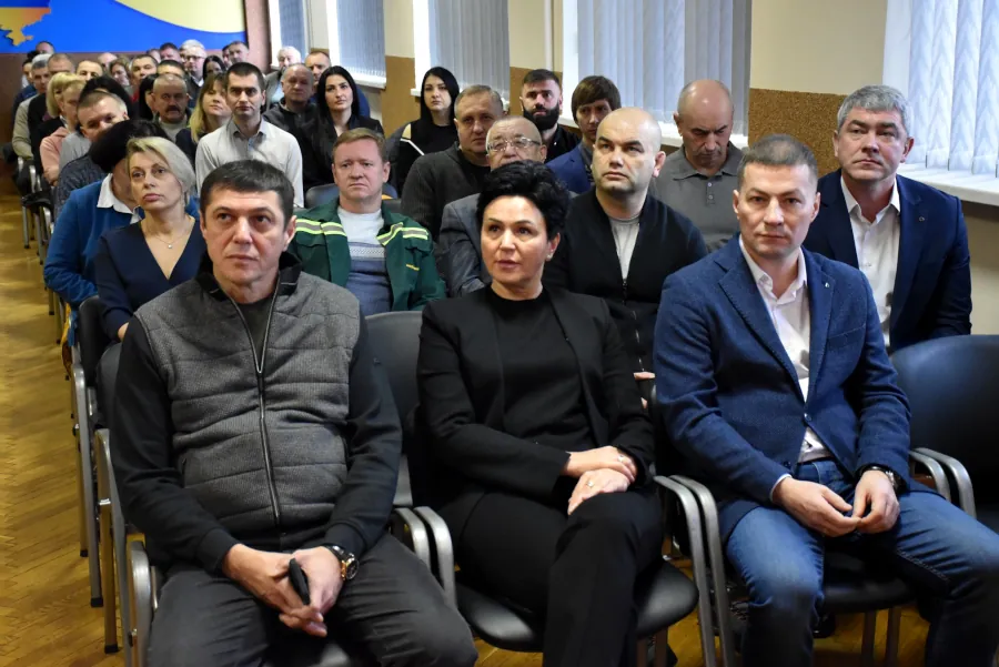 Керівництво РівнеОДА і облради відвідують Рівнеобленерго.