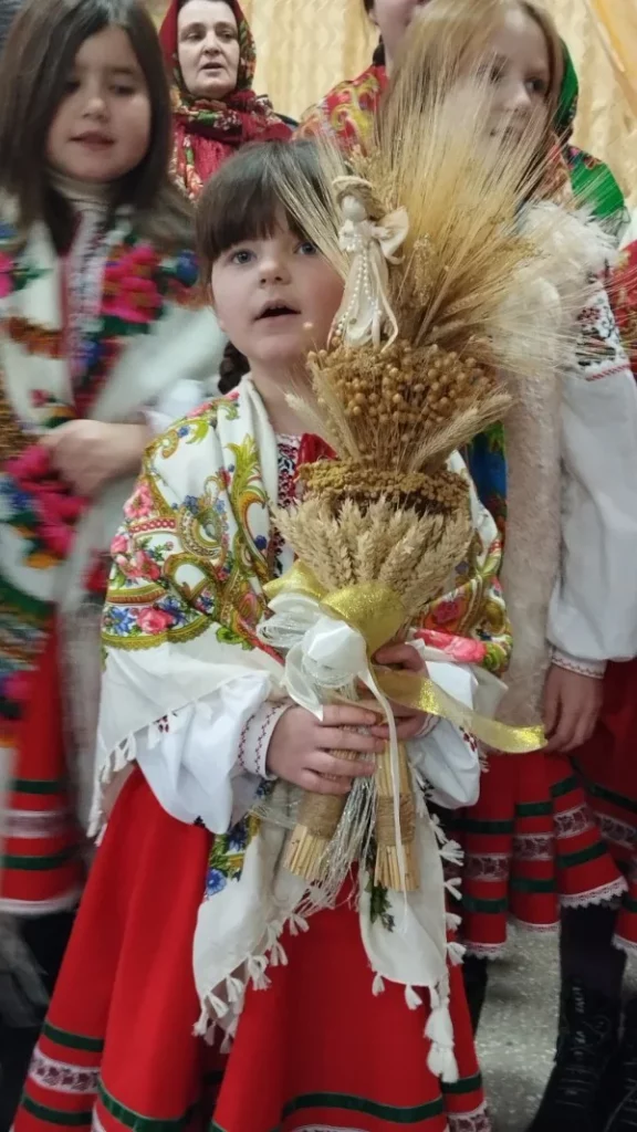 Маленька учасниця.