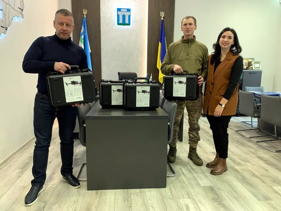 Передача дронів.