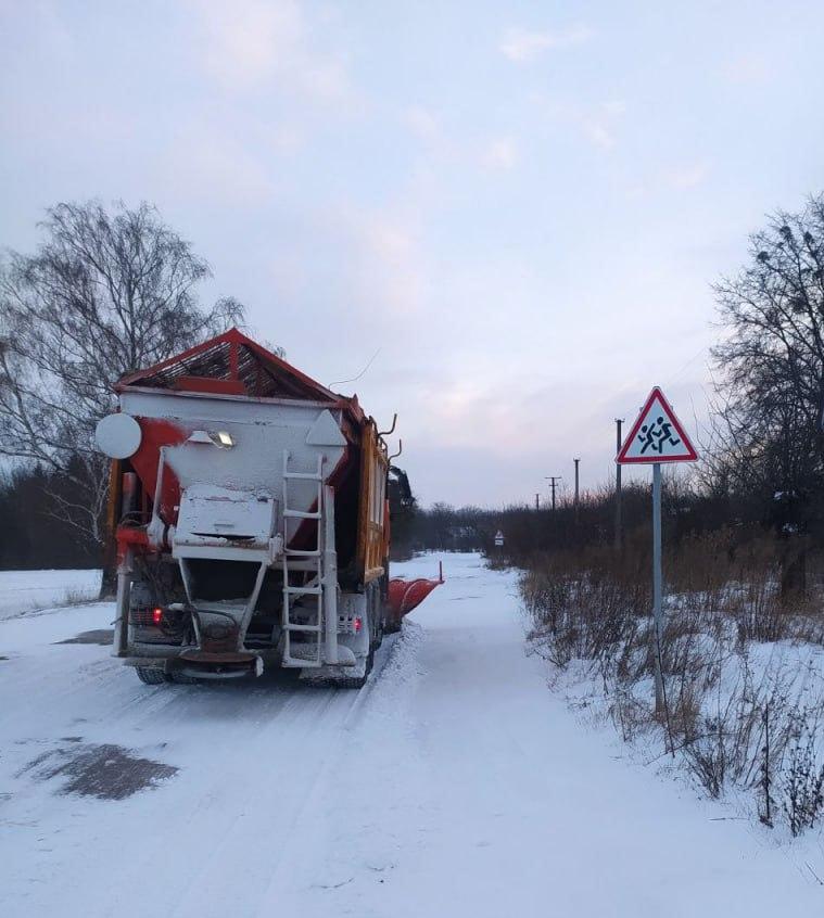 Автомобільні шляхи Рівненщини без заметів