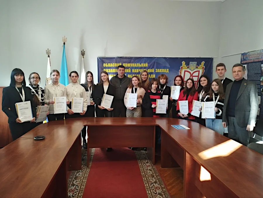 Нагородження молодої наукової еліти в Рівненській Малій академії наук.