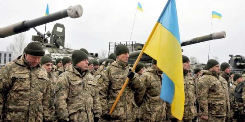 Військові.