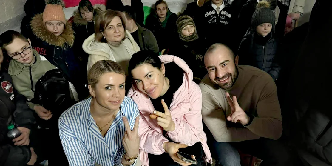 Катерина Марчук і Дмитро Ложенко відвідують центр.