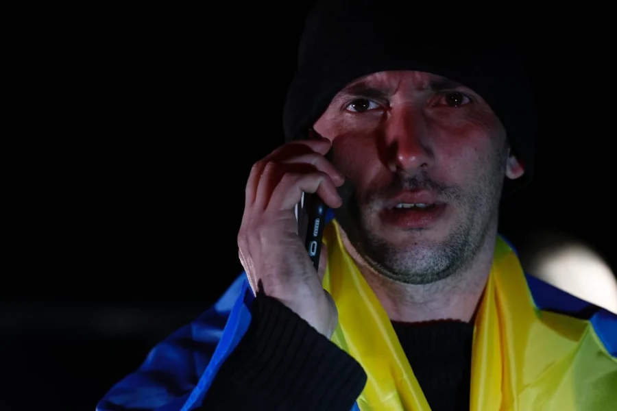 До України з російського полону повернулися ще 100 Захисників