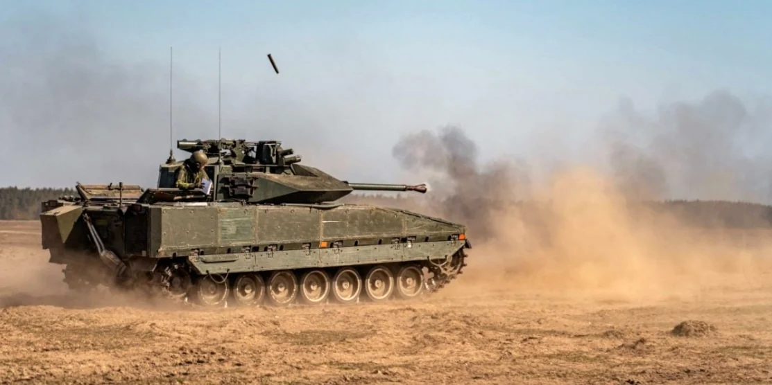 БМП CV-90.