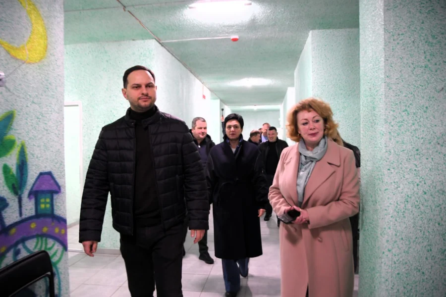 В новому укритті.