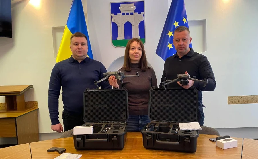 Передача дронів.