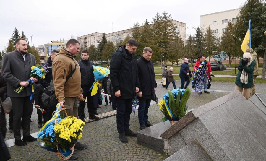 Вшанування пам'яті загиблих у локальних війнах воїнів.