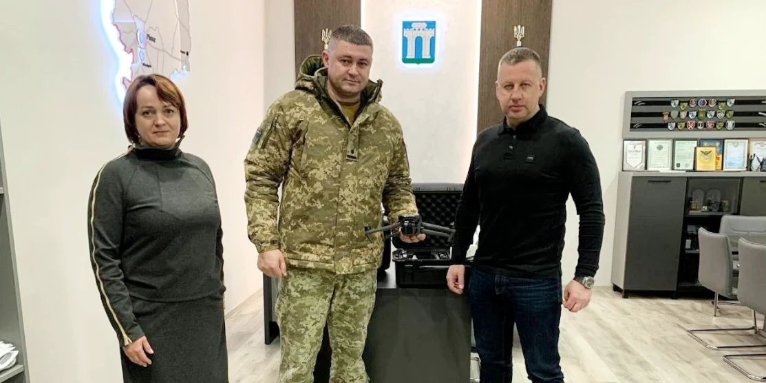 Передача дронів.
