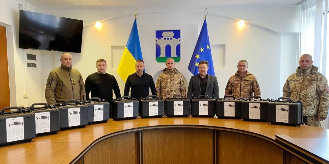 Передача дронів.